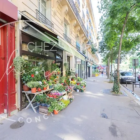 Bail Mobilite - Urban Retreat In Paris- Newly Renovated Apartment
