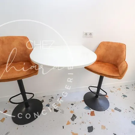 Bail Mobilite - Urban Retreat In Paris- Newly Renovated