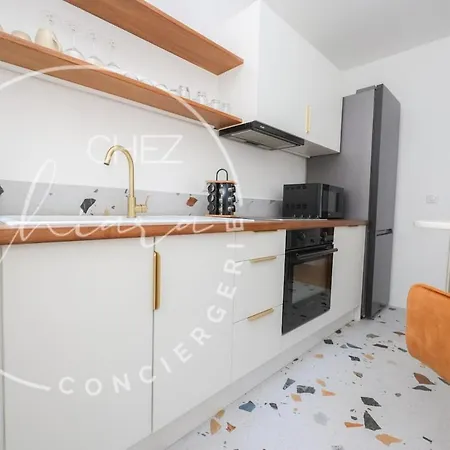 Bail Mobilite - Urban Retreat In Paris- Newly Renovated